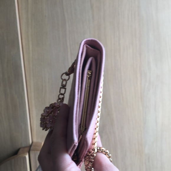 SOLD pre loved CHANEL. Certificate and Authenticator barcode available - Picture 6 of 9